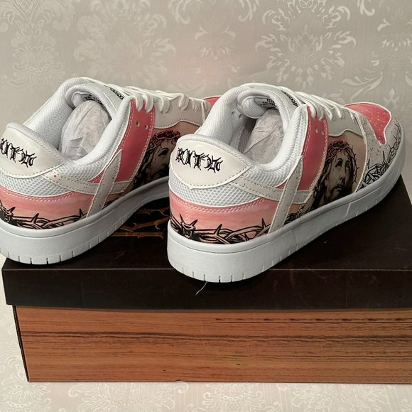 👟Kito Wares “Passion Of Christ Resurrection Day” SB Dunks Low New Box Size 9 - Picture 8 of 9